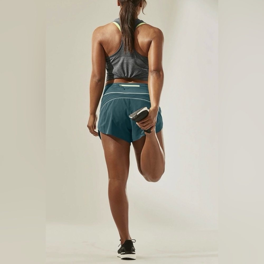 Athleta Run With It Shorts